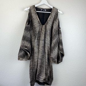 Vagabond couture long sleeve open shoulder sheer material beige and black size M